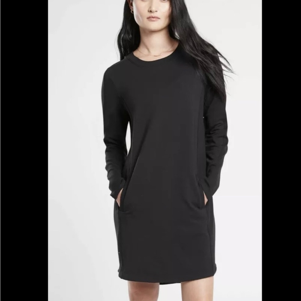 Athleta Black Balance Long Sleeve Crew Neck Dress